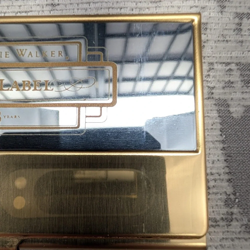 Johnnie Walker Gold Label 18 Years Business Card Holder Metal Gold‎ Silver